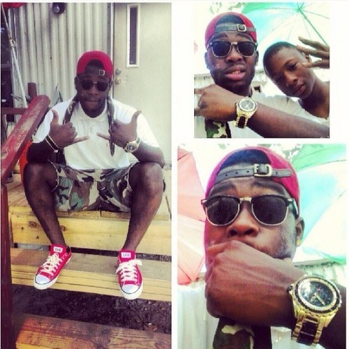 married to tha----$$$$ I G: @family_first_da_motto 1.God 2.My family 3.Tha Mula!!! #4's up
