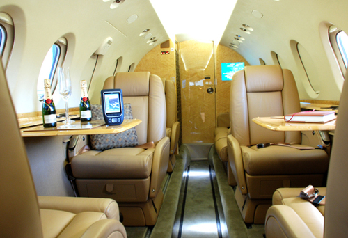 We offer private jet charter flights worldwide including London, Moscow, Ibiza, Nice, Geneva, and Malaga. info@privatejetspain.com Tel: +34670 887 801