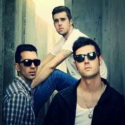 Cantante y compositor en MALDITO ZURDO!!