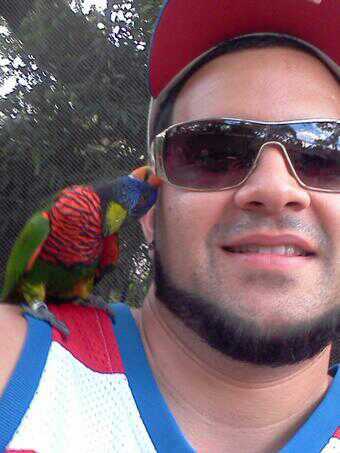 loving FATHER & HUSBAND from Guaynabo,P.R but stay in the Bay13...