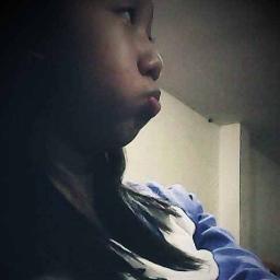 Dhanielle Maru Flores De GuzmanRED|photogenic|10-25-03|Paris|New York|VolleyBall|Sing!!|MusicLover| FoodLover|Acting|Carpe Diem