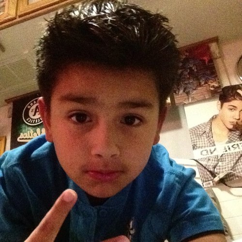 thorsazew's profile picture. Hi im a boy who lives in callbasas LA and i like austin mahone bruno mars and justin bieber
