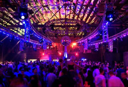 Covering promotions for all of Los Angeles hottest nightclubs and small businesses. To join our team email us at lapromokit@gmail.com