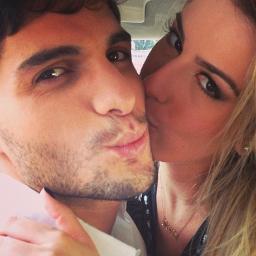 Blog • André Martinelli | Fernanda Keulla: http://t.co/fhompDVCr8

FanPage : http://t.co/f87WDCbPNi