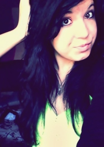 helloozia :3