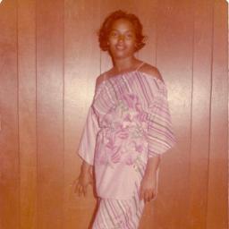 RosakArlene's profile picture. 