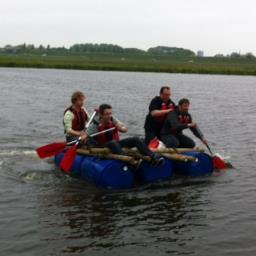 VlotvaarVerhuur's profile picture. Op zoek naar materialen voor vlottenbouwen? Materiaal voor 6 vlotten op 1 aanhanger (B-rijbewijs). info@vlotvaarmateriaalhuren.nl