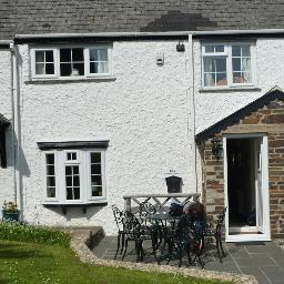 BayCottageLooe's profile picture. Beautiful cottage, spacious,well equipped, providing very comfortable accommodation for up to 5 people. Ideal base for Cornish holiday. Two beaches nearby.