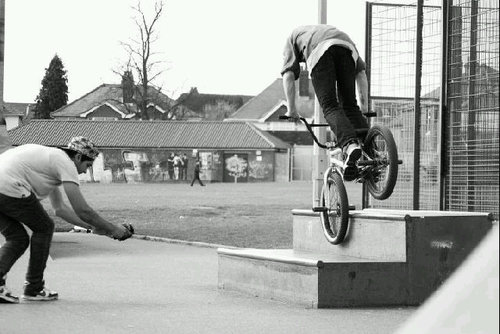 JoshDowning17's profile picture. Josh Downing, 22, I ride for my happiness!!