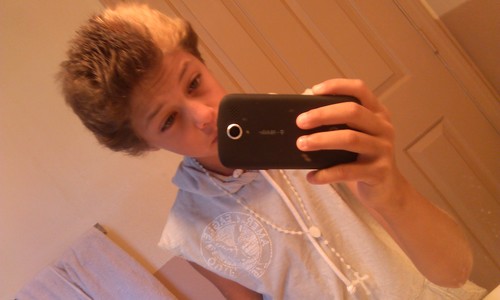 My GT is :.Styles aV im the best 13 year old at cod : ) i play GB no pubs and ya just follow mee!!!!!
