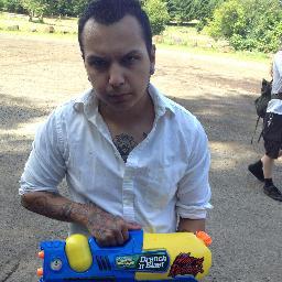 Indoors in an outdoor state. Bad puns & squirtguns. Forever hungry, forever grumpy, always needing a nap, never taking one.