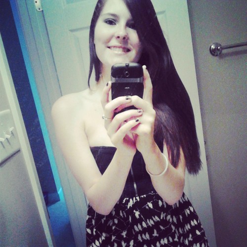 Hi, I'm Chelsey. follow me. :)