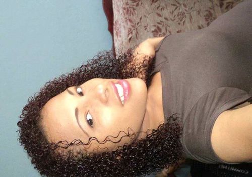 Sharonc62354683's profile picture. quiero tener la fuerza necesaria para no dar marcha atrás en mis decisiones... no llorar por quien me lastima, no extrañar a quien no me extraña, no pensar en