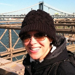yogini, sweat enthusiast,wife, mom to 2 humans and 4 special pups