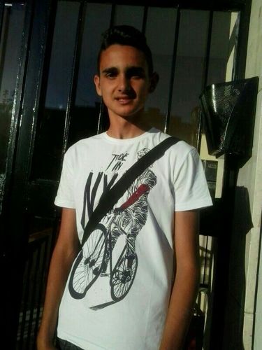 (10/06/1999).Actualmente jugador del 2° Cadete A de La Unión Deportiva Los Prados.(: