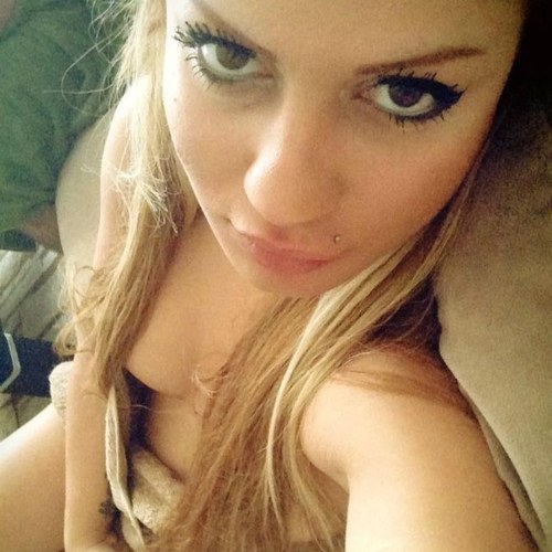 gamzeecakmakk's profile picture. 