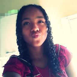 Soou aquelle tipo de meniina , Qq vooç podee dizzer Putz, élla não é perfeitta , maais ées diferentte
ESSA SOU EU , :))