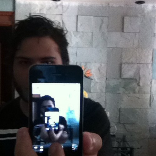 dinugo83's profile picture. 