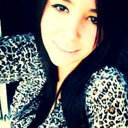[ .. ] sem nada, mais com o suficiente pra fazer tudo por você ♥