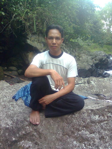 Nama: Kusri Alamat: Bandu Agung kec: Muara Payang  kab: Lahat sum-sel Indonesia (31591) hp: 081990006695 fb: kusri ajah twitter: @kusri1
