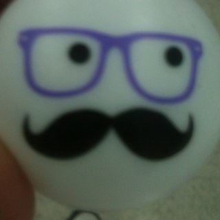 isxava's profile picture. la verdadera perfección tiene que ser imperfecta y se que suena irónico , pero es verdad