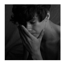 ESTxNOIR's profile picture. FASHION // BEAUTY // MUSIC // & EVERYTHING IN BETWEEN