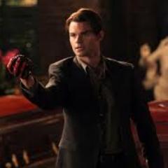 Darren shan vampire prince, i love my wife and family.