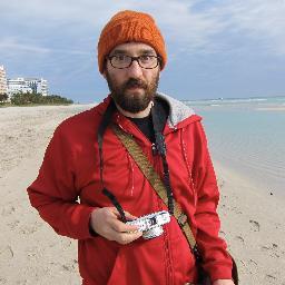 Hexrays's profile picture. I love comics and code