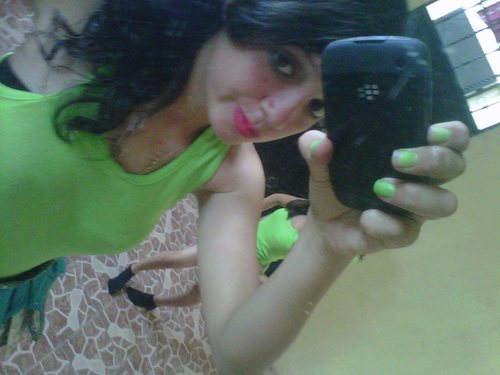 sígueme y te sigo nada te cuesta.! :D