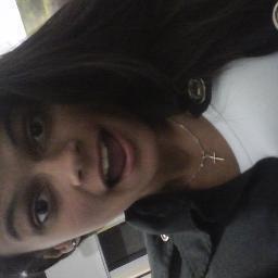 Não gosto do que me faz bem , mas gosto do que me faz mal .  Mas eu nao sou do contra ;*