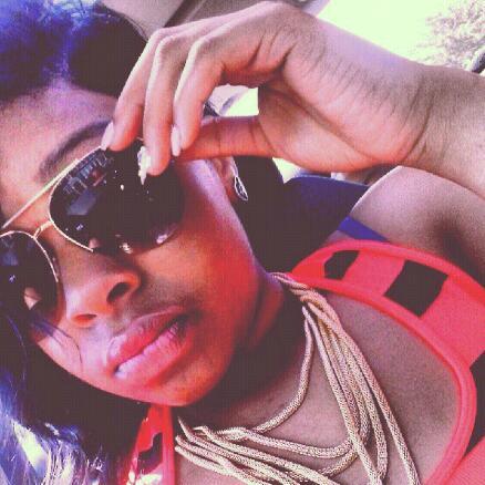 New account. Follow me (; #TeamLesbian