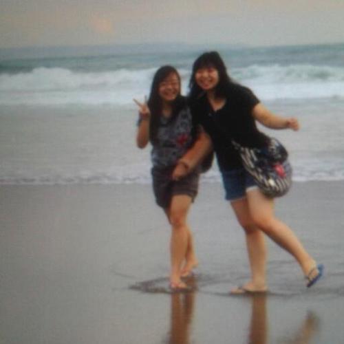 Raenintaelisa's profile picture. Jesus's follower. Currently a student of UPH, Food Technology '11. Good food makes good mood. :3