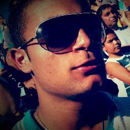 Vitor, 19 anos, Carioca , Atleta Profissional da  Associação Portuguesa Londrinense 
I Belong to Jesus !!