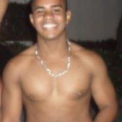 arangel18's profile picture. 