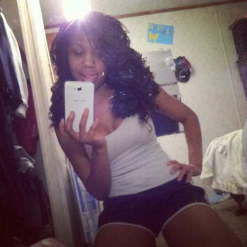 TAKEN BY THA BEST SO EFF DA REST SO COCKY CZ IM FEELING MYSELF :)