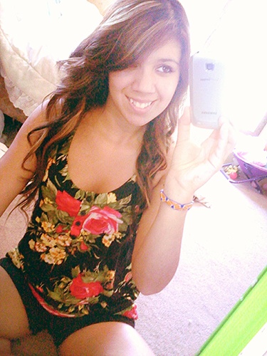 Have a beautiful daughter Gabriella(: love her with all my heart