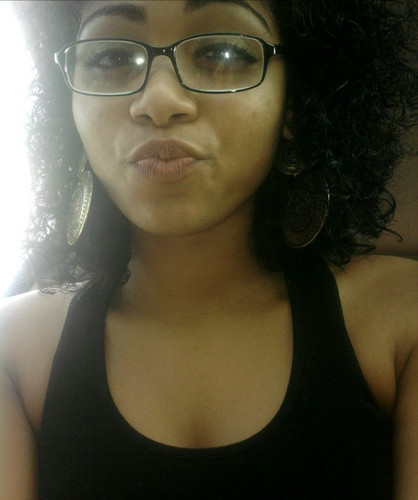 #TeamLesbian follow me and ill follow back