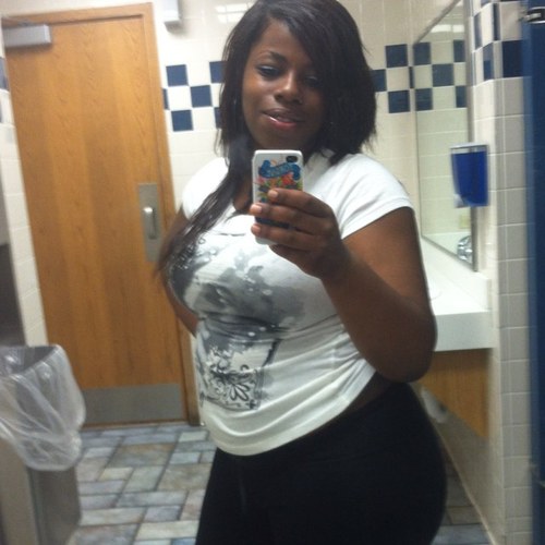 Hey.. I'm a cool laid back woman,a jokester and living my life to the fullest. Mz INDEPENDENT! Dats me!