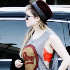 avril - amanda