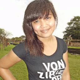 Add my Facebook : Ayu Glamoura. Invite my pin : 263EF259 :))