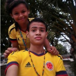 No Se Trata De Aprovechar El Tiempo Sino De Disfrutar Cada Instante♫