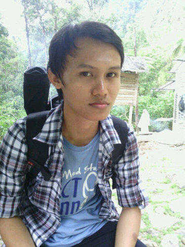 alvindzzz's profile picture. Rakyat jelata, caffeine addict, Chelsea fc, MD.,
ER is my second home