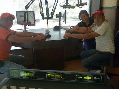 Buenosdiasmetro's profile picture. Programa radial transmitido de lunes a viernes de 8:00 a 10:00 am por @MetropolisFM conducido por: @maruperozo @diomarparrita y @DervisMontiel