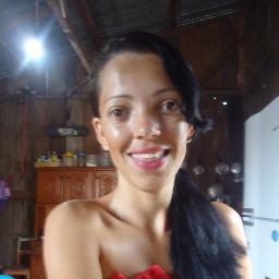 gosto de sair  tomar sorvete  ouvir musicas  etc....