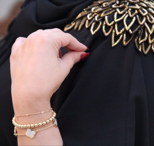 sohy_alobaid's profile picture. أنا امرأة نصفي كبرياء والنصف الآخر شموخ..♥