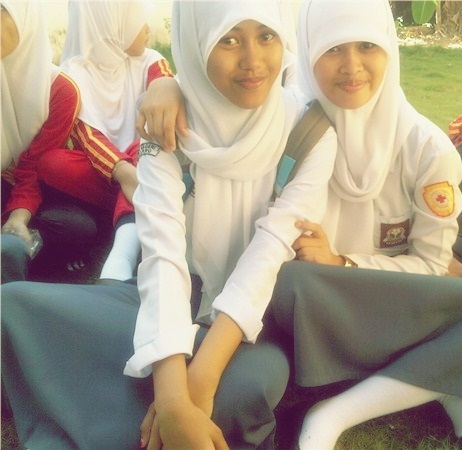 Nurul Sakinah R | 21August | ♥ ISLAM | SMA NEGERI 1 BARRU tenSeven |