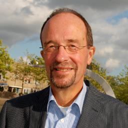 Raadslid VVD Zoetermeer; commissie STAD; Haaglanden; groen en groei gaan prima samen; groei moet! ; Lid Planetary Society; volleybalscheidsrechter ZOVOC