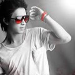 khansharukhgf's profile picture. 