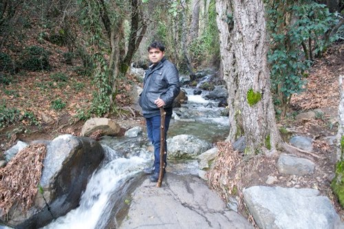 I am a simple man,i like to lead my life in simple,