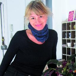 Vivirmenopausia's profile picture. Menopáusica 2.0 con ganas de conocer más sobre ella y mejorar nuestra calidad de vida. http://t.co/UpVOvFEPBX